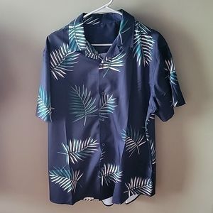 Men's XXL Button-down Hawaiian Style Shirt